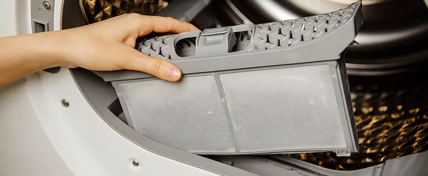 Signs Of A Clogged Dryer Lint Trap in Millcreek, Utah